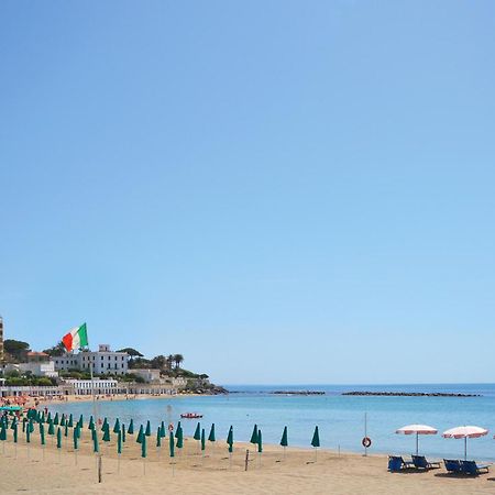 Beautiful Home In Fiumicino With Wifi Экстерьер фото