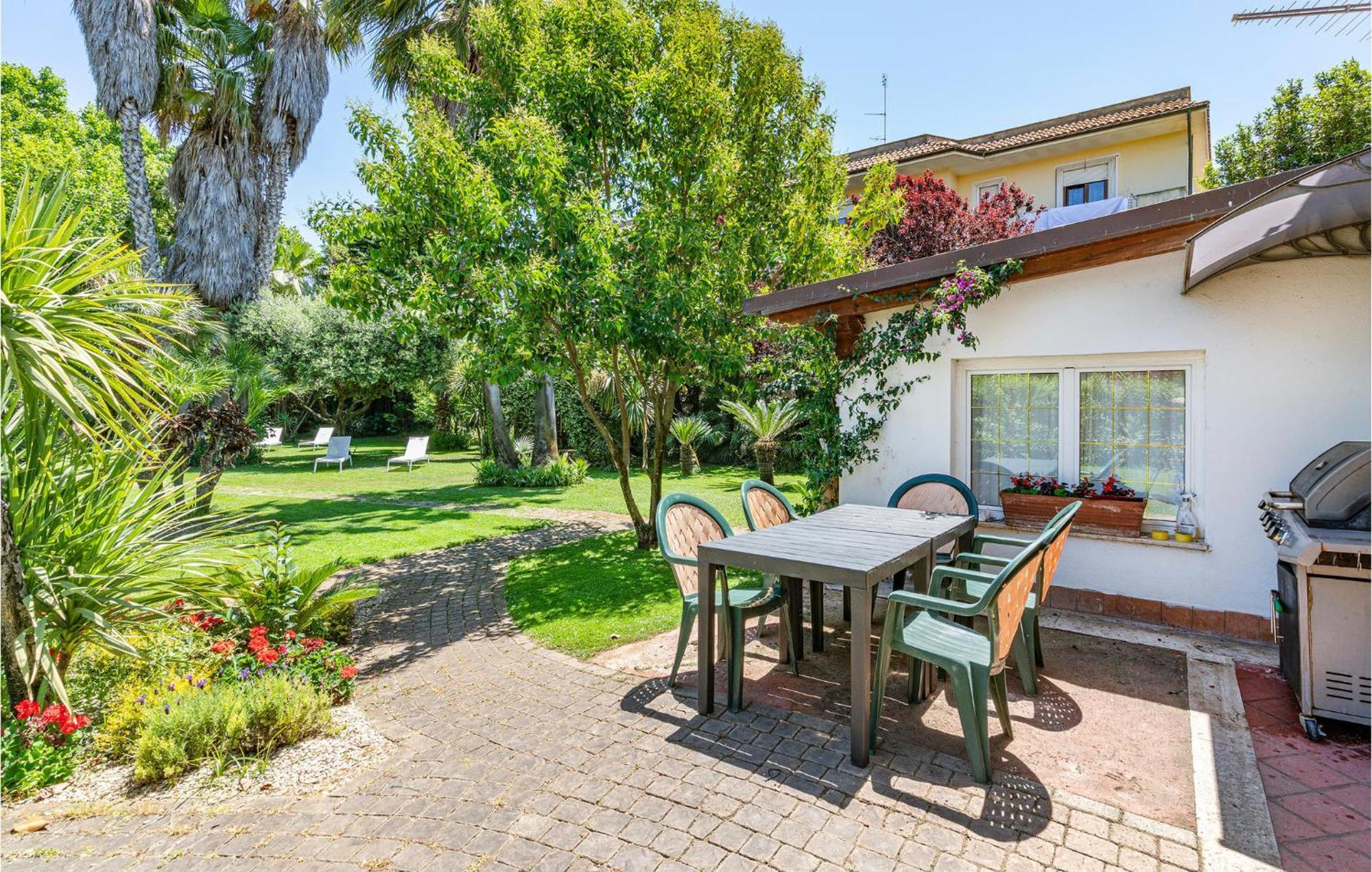 Beautiful Home In Fiumicino With Wifi Экстерьер фото